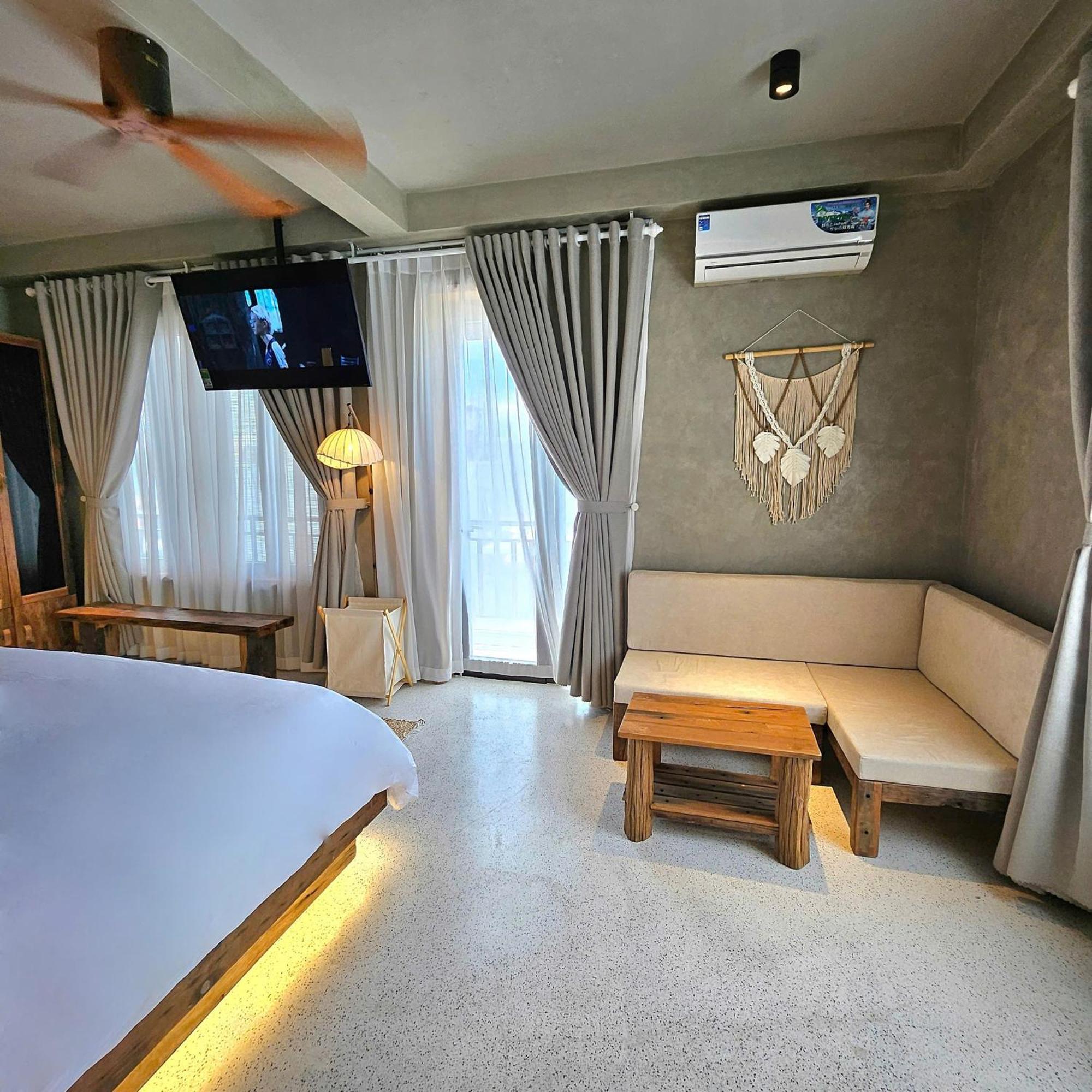 Victory Hotel Hue Exterior foto